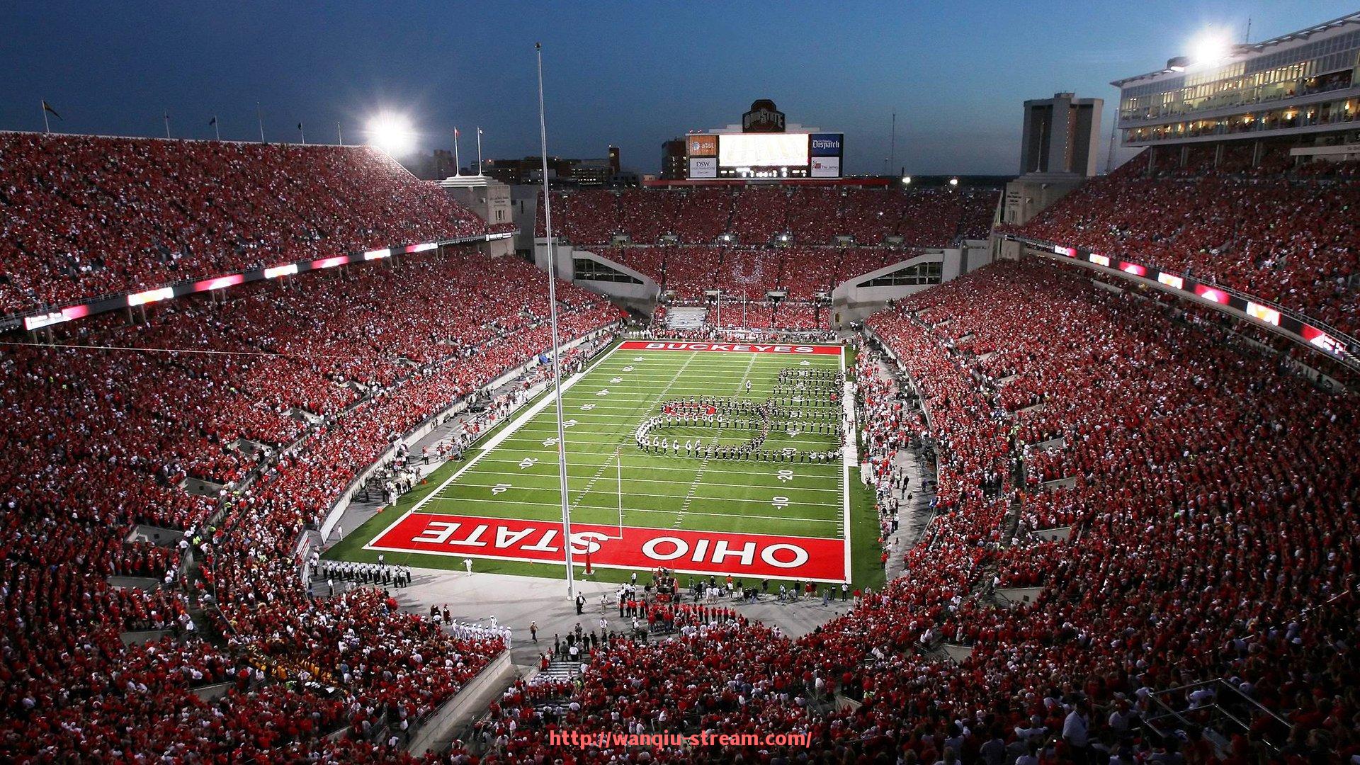 玩球直播-户外健身器材产品种类推荐：不同类型的户外健身器材及其适用场所介绍